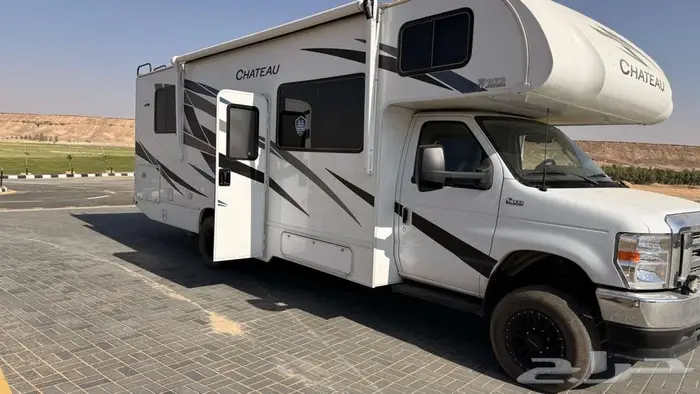 كرفان فورد موتر هوم امريكي موديل 2024 3