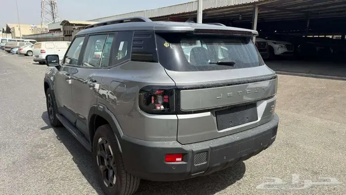 جيتور T1 لاكجري 2025 7