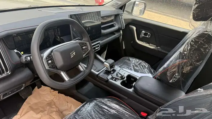 جيتور T1 لاكجري 2025 16