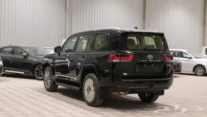 تويوتا لاندكروزر GX.R.2025 تنفس طبيعي خليجي بنزين.. 6
