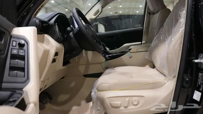 تويوتا لاندكروزر GX.R.2025 تنفس طبيعي خليجي بنزين.. 14