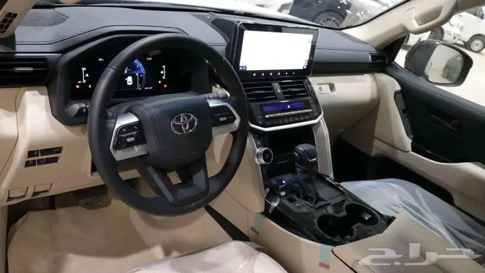 تويوتا لاندكروزر GX.R.2025 تنفس طبيعي خليجي بنزين.. 13