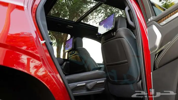 2025 كاديلك اسكاليد 600 Sport Platinum اصفار مع ضمان 25