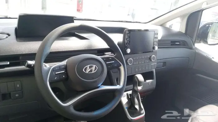 هونداي ستاريا 2025 عدد 9 راكب 9