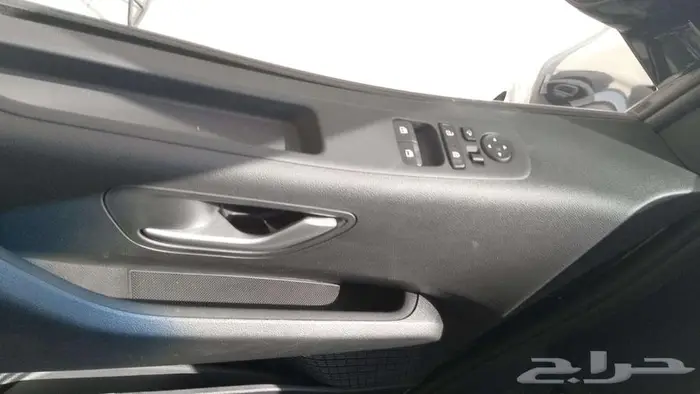 هونداي ستاريا 2025 عدد 9 راكب 10