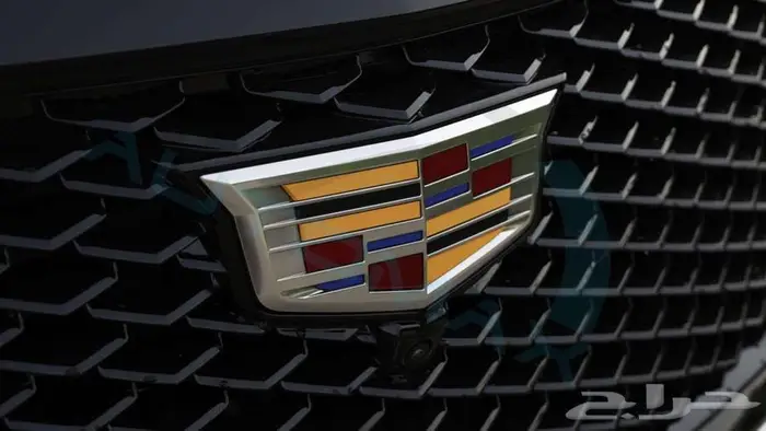 كاديلك اسكاليد 600 Sport Platinum 2025 اصفار مع ضمان 41