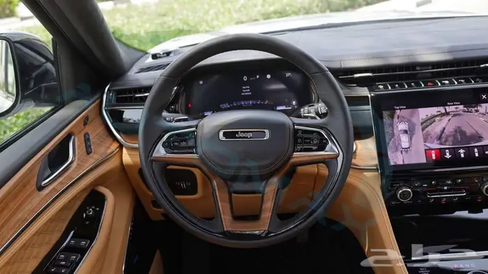 جيب جراند شيروكي ساميت 2025 خليجي اصفار مع ضمان الوكيل 10