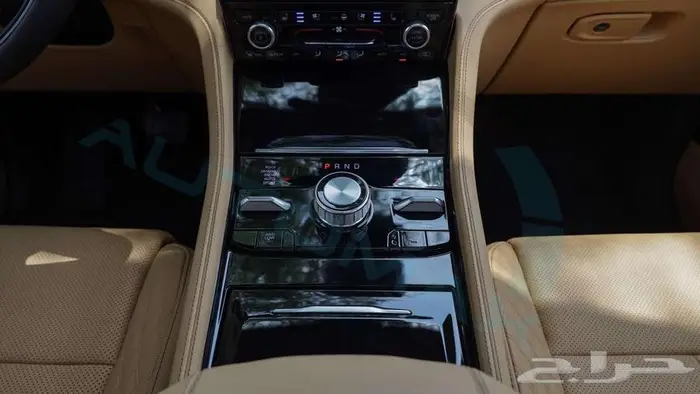 جيب جراند شيروكي ساميت 2025 خليجي اصفار مع ضمان الوكيل 24