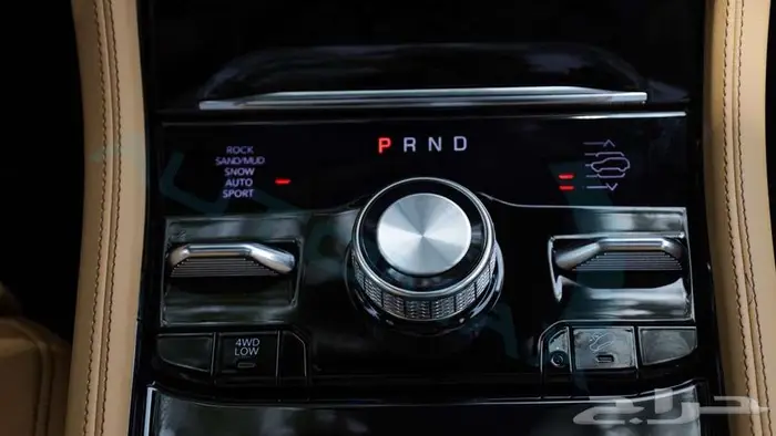 جيب جراند شيروكي ساميت 2025 خليجي اصفار مع ضمان الوكيل 26