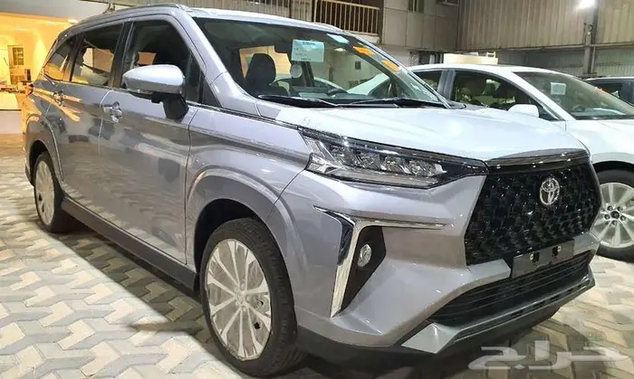 تويوتا فيلوز GLX 2025 كاش و اقساط 0