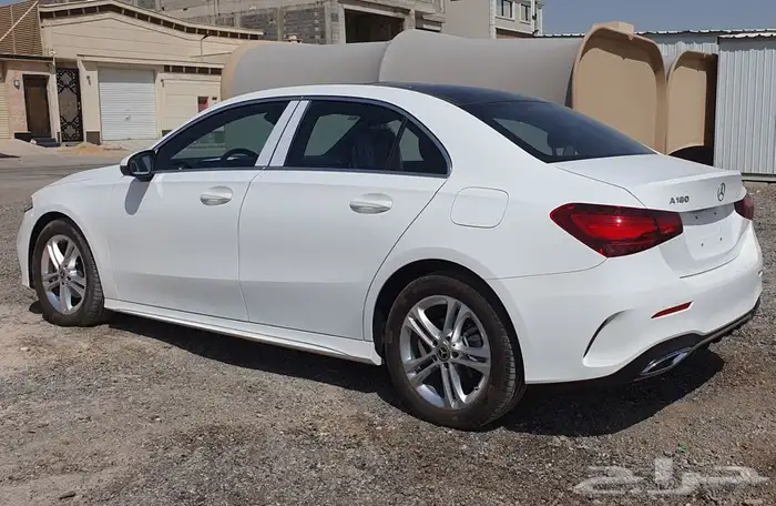 مرسيدس A180 2023 1