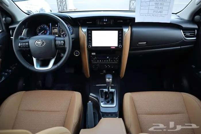 فورتشنر VX2رادار و بدون رادار 2.8 ديزل 2024 سعودي 19