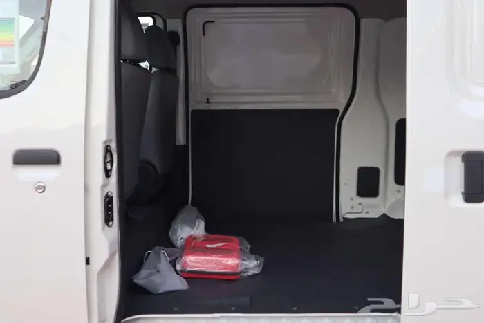 تويوتا لايت اس فان بنزين 2025 سعودي 1