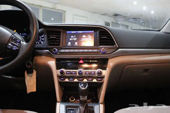 النتراء 2020 اسود بطاقة جمركية نص فل 44