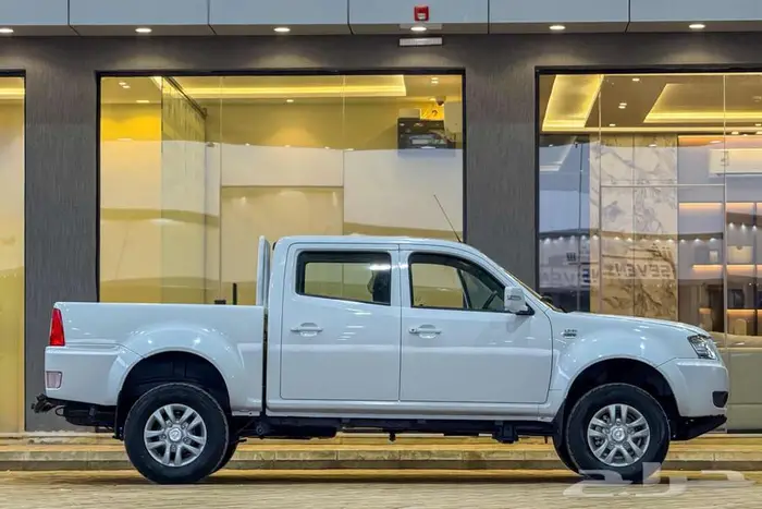 تاتا زينون XT 2023 ابيض سعودي 2