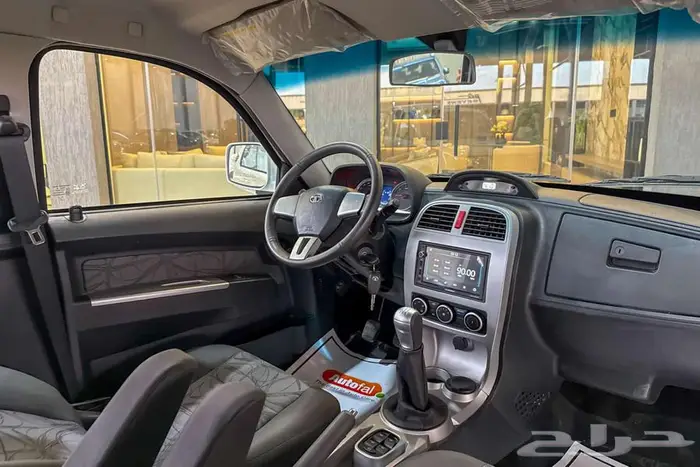 تاتا زينون XT 2023 ابيض سعودي 7