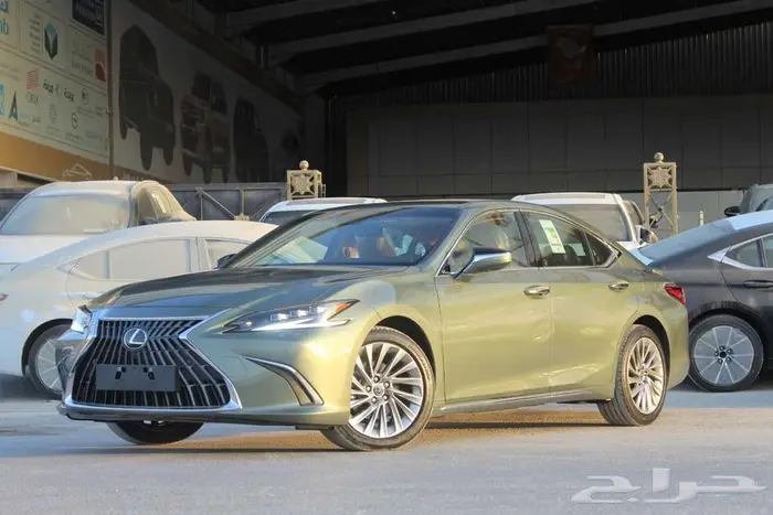 لكزس - ES 300 - HH - هايبرد - فل كامل - خليجي - 2025 0
