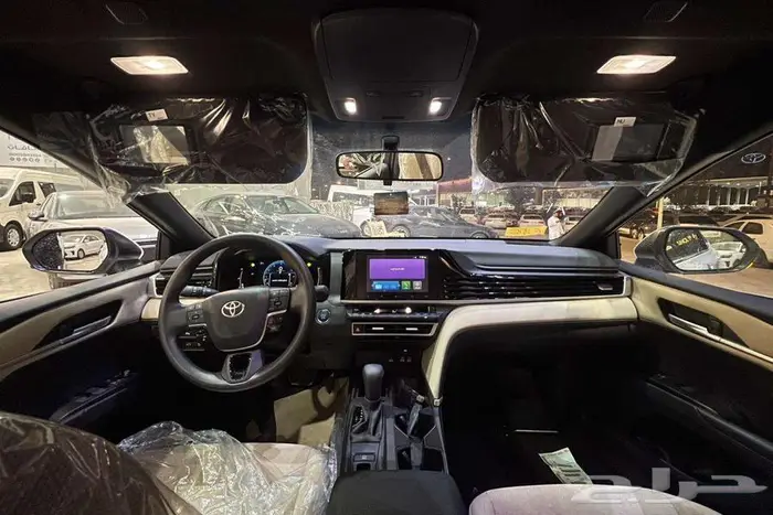 تويوتا كامري E بنزين ستاندر 6