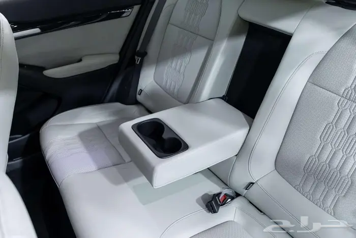 كيا سيلتوس GLS 2026 كاش و اقساط 18