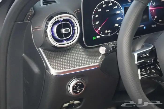 مرسيدس C 200 موديل 2026 أصفار خليجي رمادي غامق جملي 11