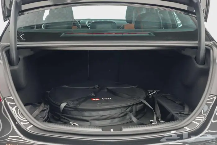 مرسيدس C 200 موديل 2026 أصفار خليجي رمادي غامق جملي 18