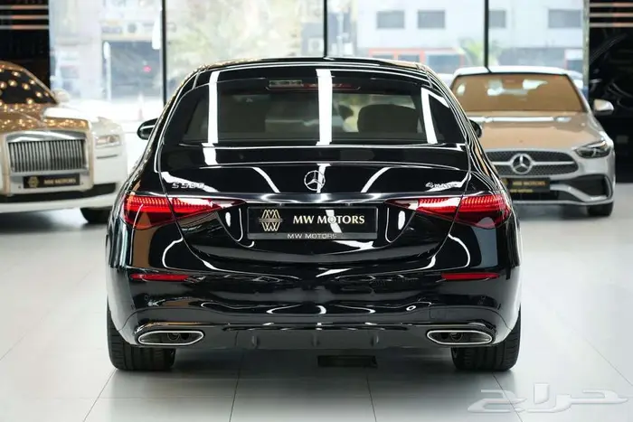 مرسيدس S 500 موديل 2026 أصفار خليجي أسود جملي 4