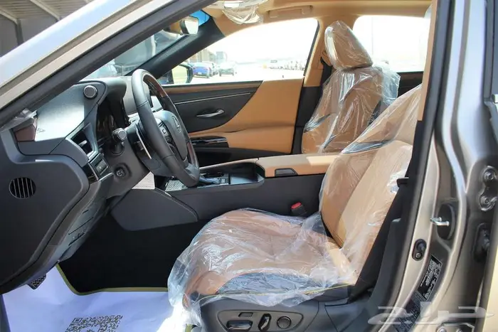 لكزس - ES 350 - CC - نص فل - بريمي - 2025 18