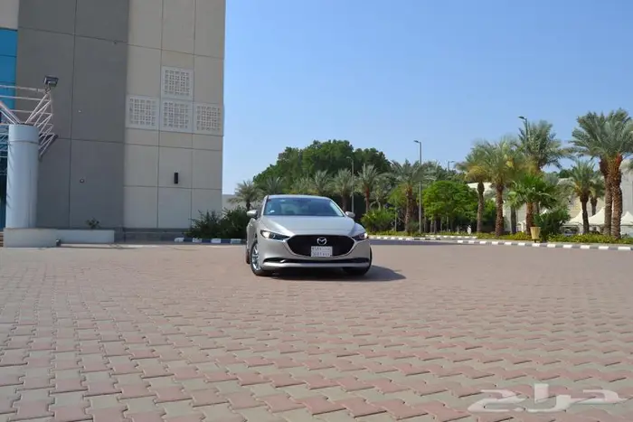 مازدا 3 2025 للتنازل 4