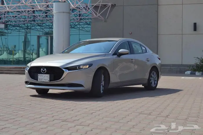 مازدا 3 2025 للتنازل 6