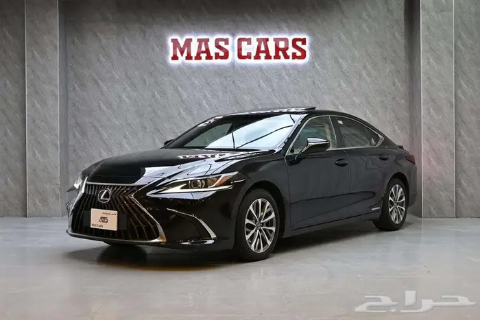 لكزس ES300h 2021 وارد خليجي 4