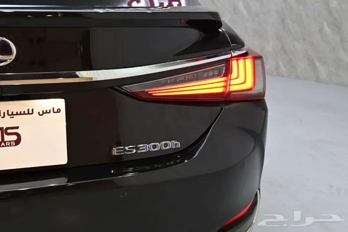 لكزس ES300h 2021 وارد خليجي 7
