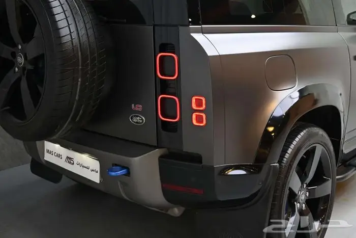 لاندروفر ديفندر 90 SE 2021 خليجي 7