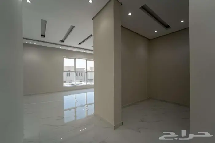 للبيع فلل مفصولة300م بحي العروبة موسس مصعد 10