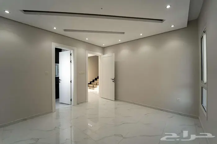 للبيع فلل مفصولة300م بحي العروبة موسس مصعد 16