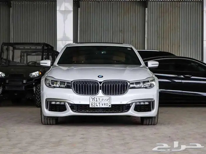 بي ام دبليو 2018 730Li 0