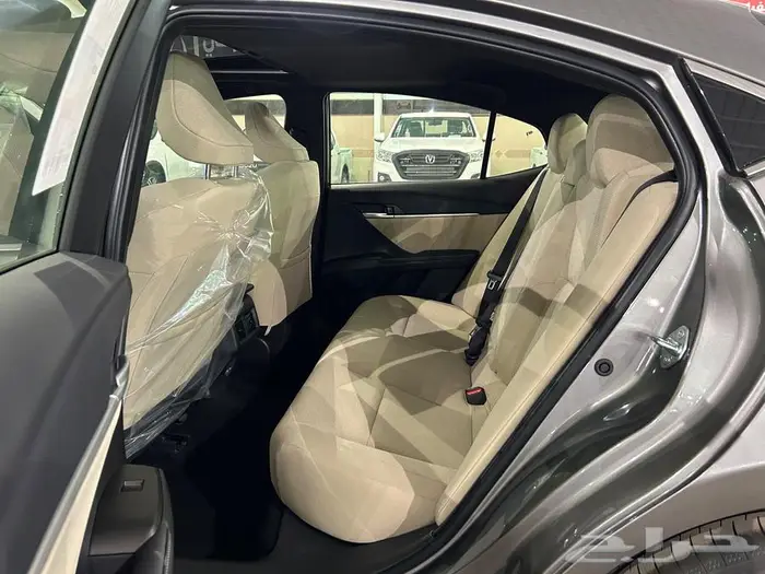 تويوتا كامري 2025 LE بالنقد والتقسيط 24