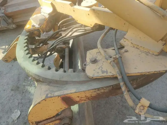 معدات كليدر كاتربيللر 12G سنه الصنع 1982 خاله جيده للبيع 8