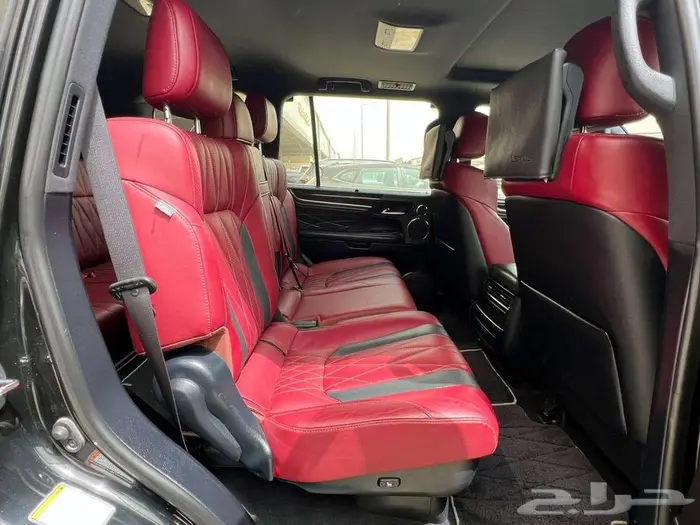لكزس LX570 موديل 2019 بلاك ادشن بدي وكاله 4