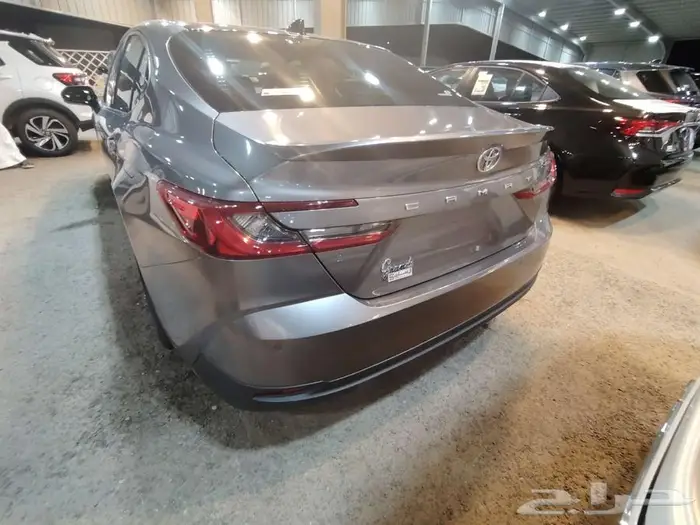 كامري جراندي تيتانيوم مستعملة موديل 2025 9