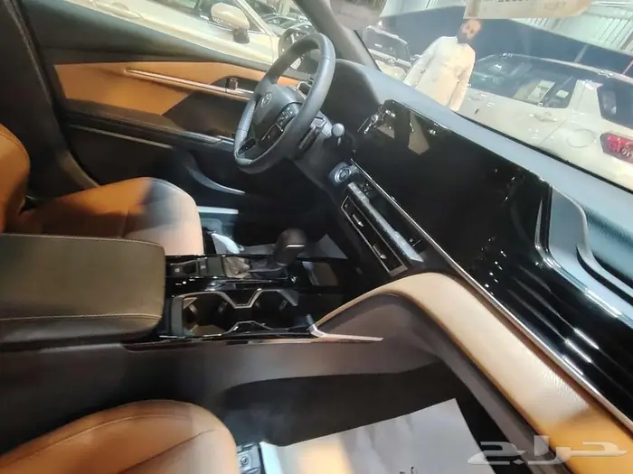 كامري جراندي تيتانيوم مستعملة موديل 2025 14