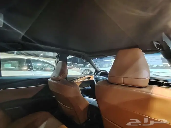 كامري جراندي تيتانيوم مستعملة موديل 2025 18