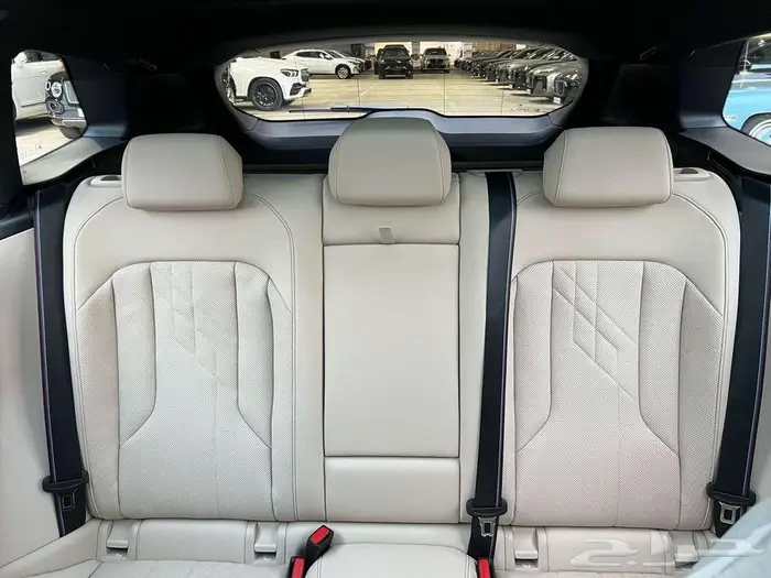 بي ام دبليو X3 فل جديد اصفارموديل 2025 7