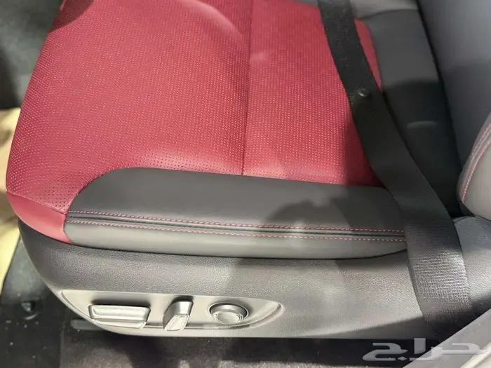 تويوتا لاندكروزر GR بنزين 2025 10