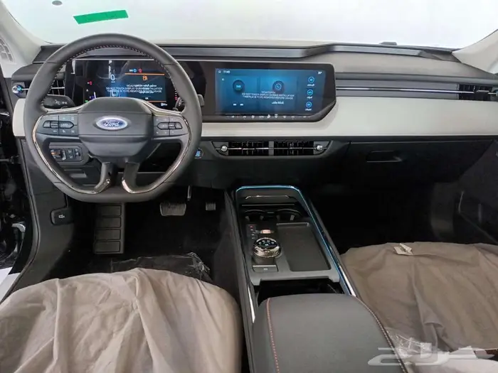 فورد تورس تيتانيوم موديل 2026 11