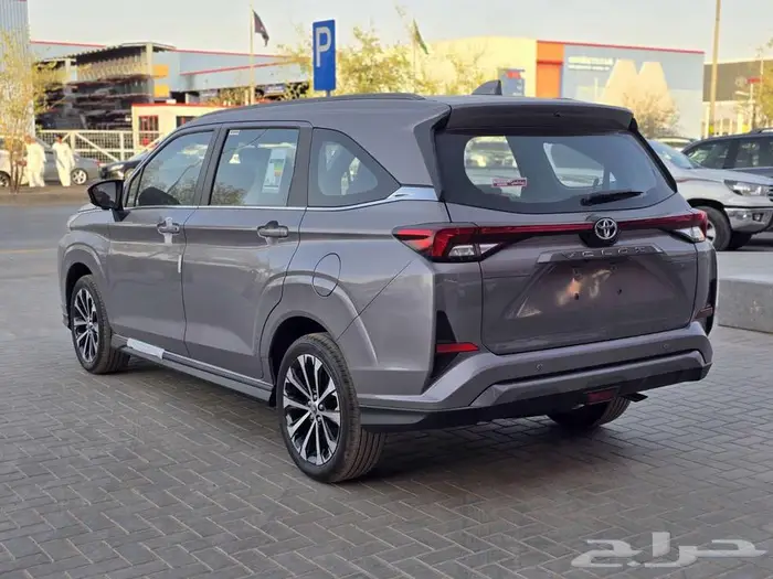 تويوتا فيلوز 2025 الاقل سعر 4