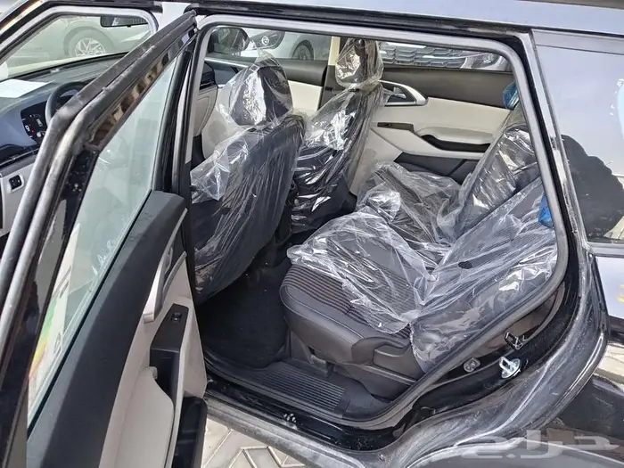 كيا كارينز 7 راكب م 2025 5