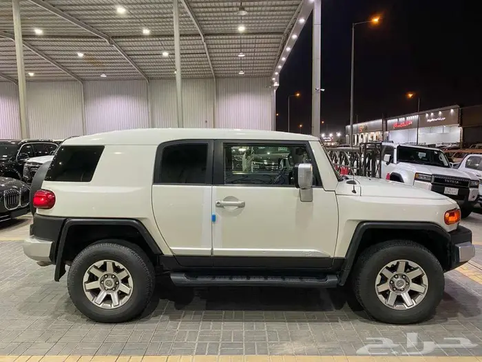 اف جي 2 فل 2017 ابيض سعود ماشيه 274000كم 17