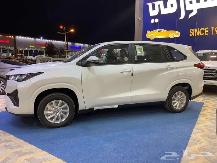 تويوتا انوفا GL 2.0 بنزين 2025 كاش واقل ربح للاقساط 2