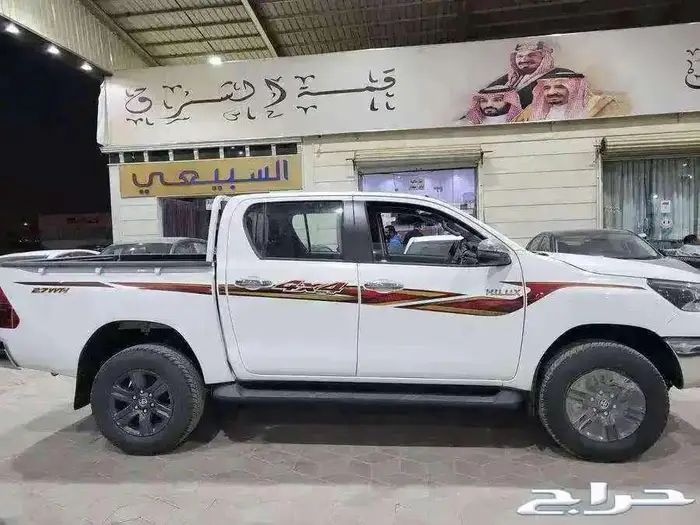 هايلوكس2025نص فل مفتاح بريمي توماتيك عرض خاص124الف 0