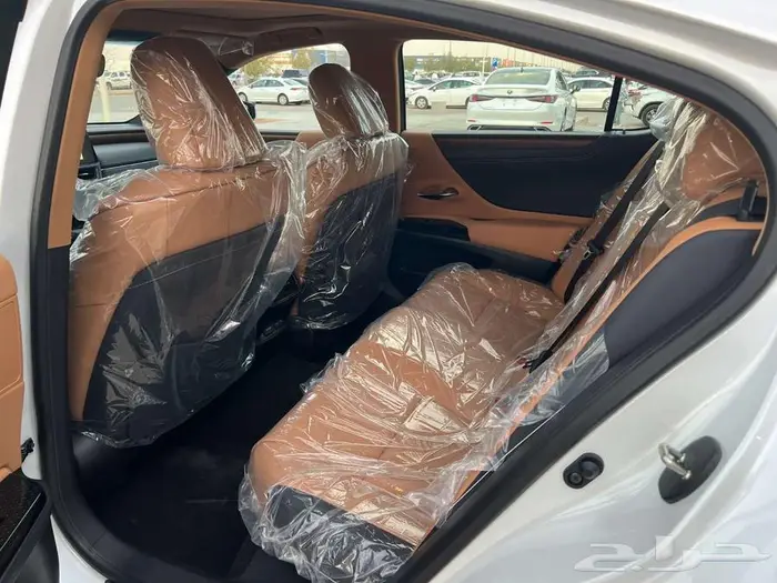 لكزس CC ES 350 نص فل بروجكتور 2025 (بريمي) كاش واقساط 13